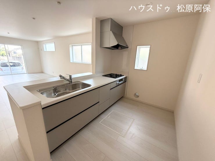 【キッチン】
※掲載写真は同施工会社による施工例(イメージ)です。