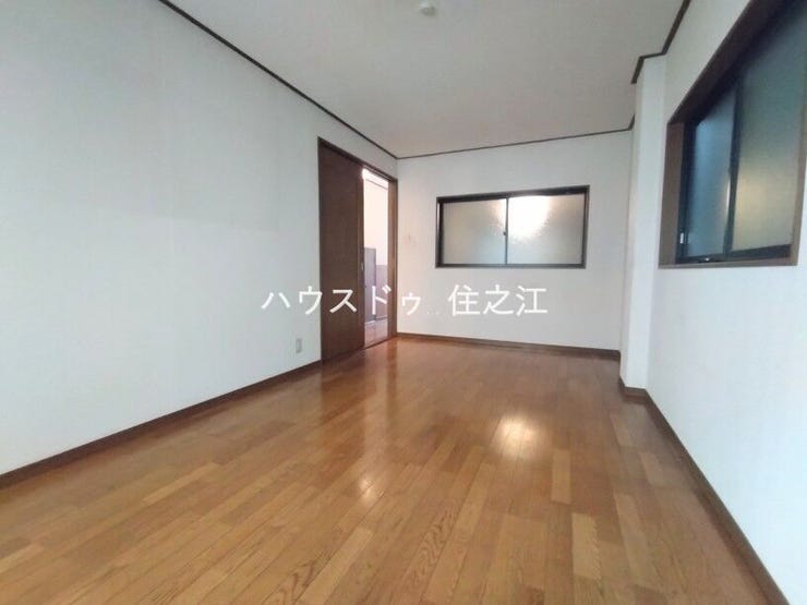 十分な広さが確保されております。主寝室やお子様のお部屋としてもおすすめ