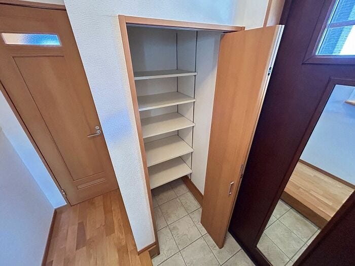 玄関収納