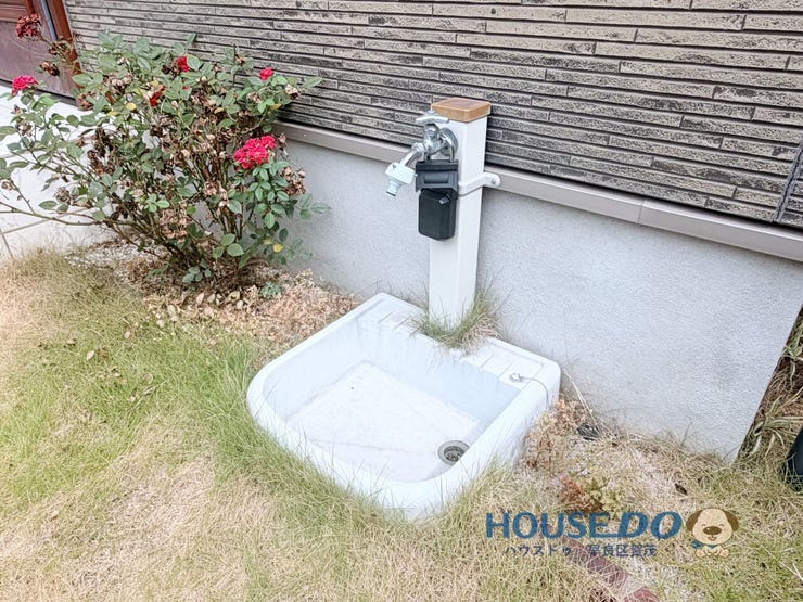外水栓があり、外遊びからの帰りも安心です