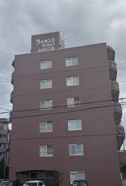落ち着いたブラウンテイストのシックな外観デザイン