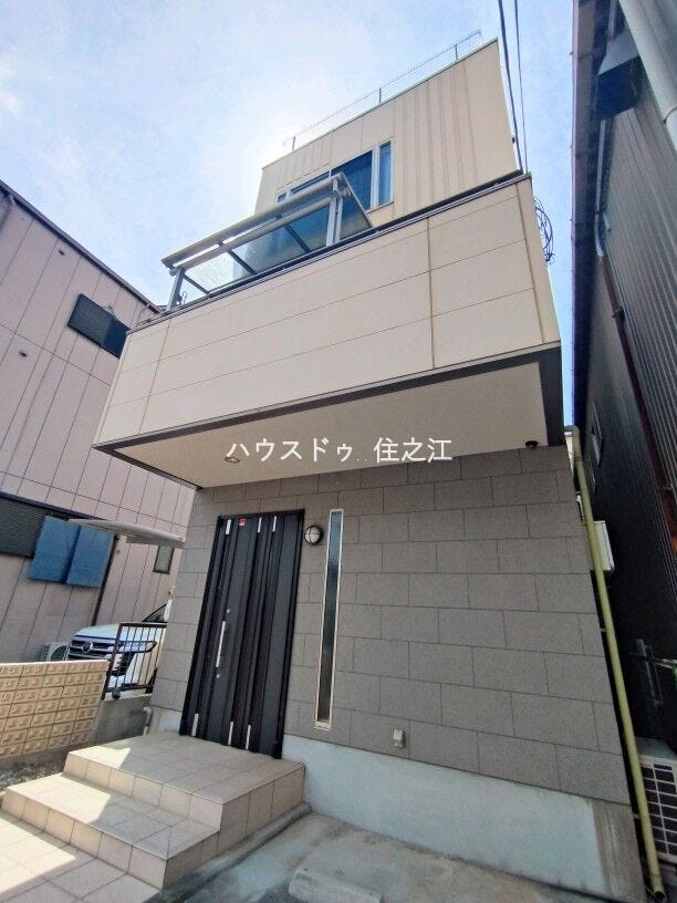 ★バルコニー幅は余裕がございますので小テーブルでティータイムも楽しめます♪