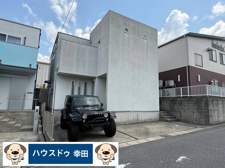 【外観】
外壁塗装前。
塗装後お色の変更ございます。