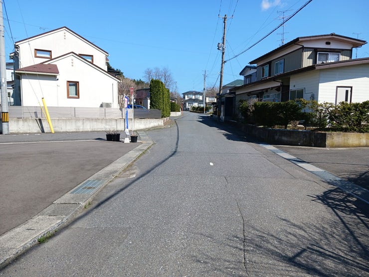 現地(2024年4月)撮影
◎現地案内予約受付中!◎
詳細は、ハウスドゥ 八戸田向までお気軽にお問い合わせくださいませ♪