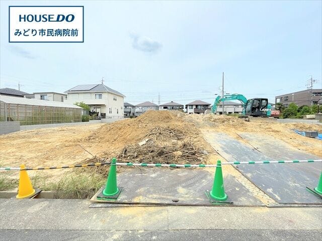 ・ヤマナカ 白土フランテ館まで徒歩13分(約990m)
・ドラッグスギヤマ 神の倉店まで徒歩15分(約1180m)