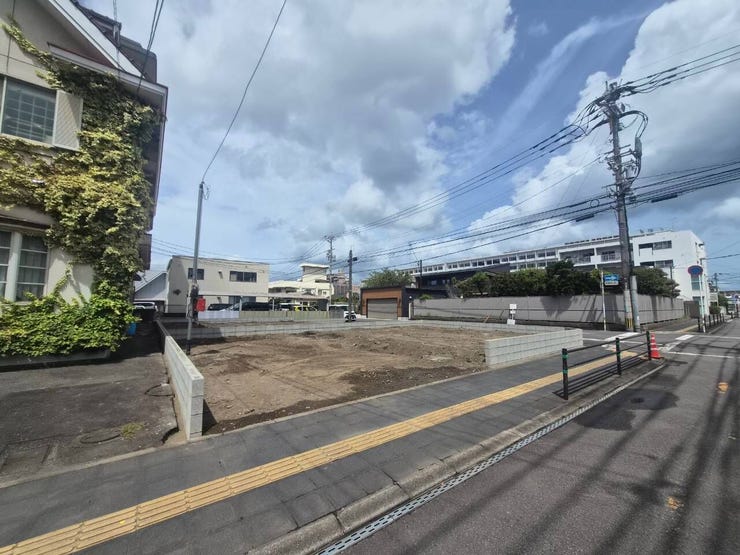 2026年8月現在建築中。
10月完成予定です。
同施工会社の完成物件で内覧可能です◎