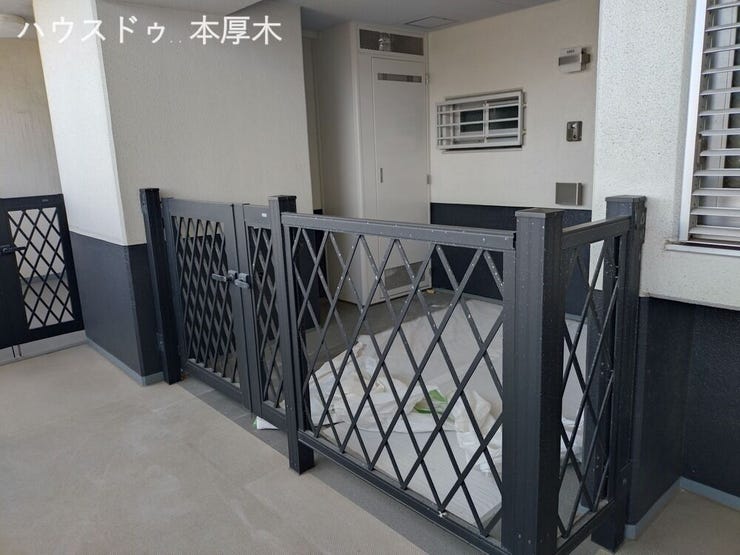 玄関ポーチ