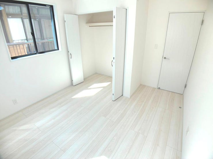 ◎収納(8/8撮影)
全居室収納付!たっぷりの収納スペースで快適に暮らせそうです !