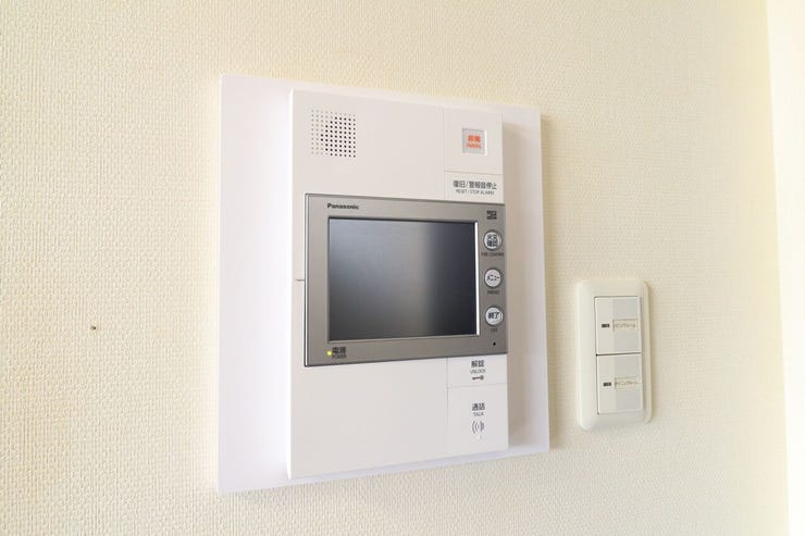 大竜町 ファーネスト大竜町 【モニター付きインターホン】
誰が来てもわかるモニター付き♪女性が一人で家にいてもこれなら安心