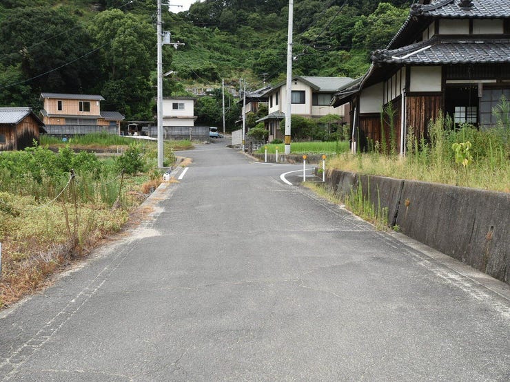 西側道路