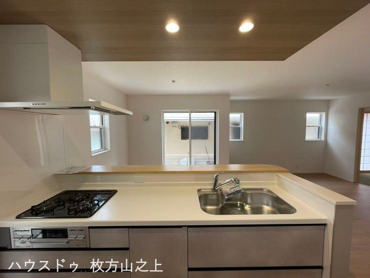 開放感のある対面式キッチン♪