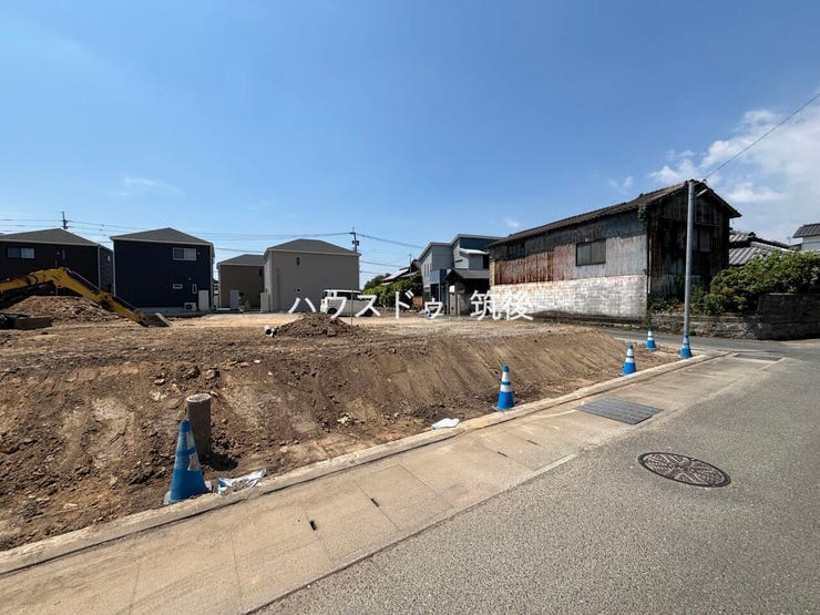 敷地の奥行きや形状、隣接地との位置関係も現地でご確認いただけます。