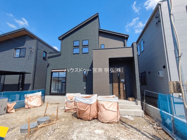 騒音や混雑が少ない閑静な住宅街は、家族連れや静かな暮らしを求める方におすすめです!
さらに当物件と同様の物件の見学が可能です!気になる方はお気軽にお問い合わせください♪