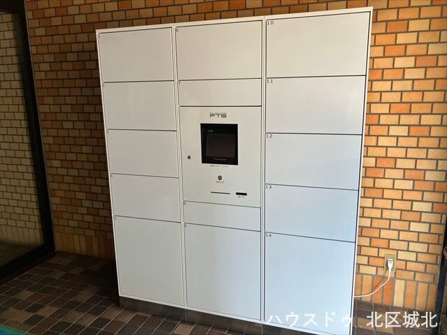 ベビーカーや三輪車での移動、重たい荷物を運ぶときなど、エレベーターは生活必需品ですね♪
