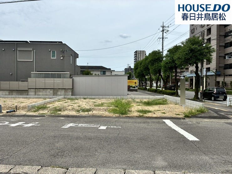 【外観】
◇8月9日撮影 外観写真◇
中央通2丁目の閑静な住宅街に新築戸建の登場です!JR「春日井」駅まで徒歩10分、通学・通勤やお出かけにも便利な立地です♪ぜひ、お休みの日にご家族で見学はいかがでしょう♪