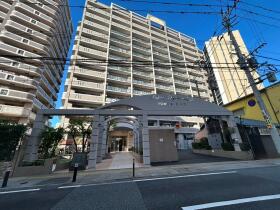 福岡市中央区清川３丁目