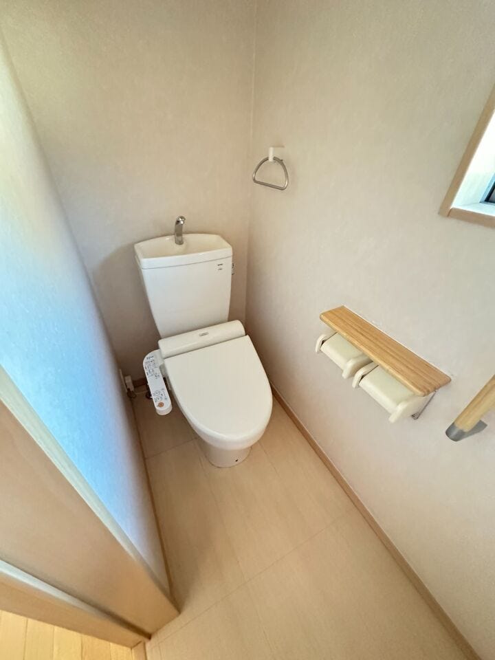 *1階トイレ*