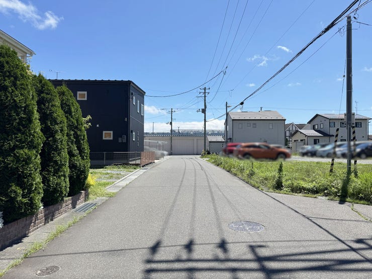 現地(2026年8月)撮影
◎本日案内可能◎
詳細は、ハウスドゥ 八戸市庁前までお気軽にお問い合わせくださいませ♪