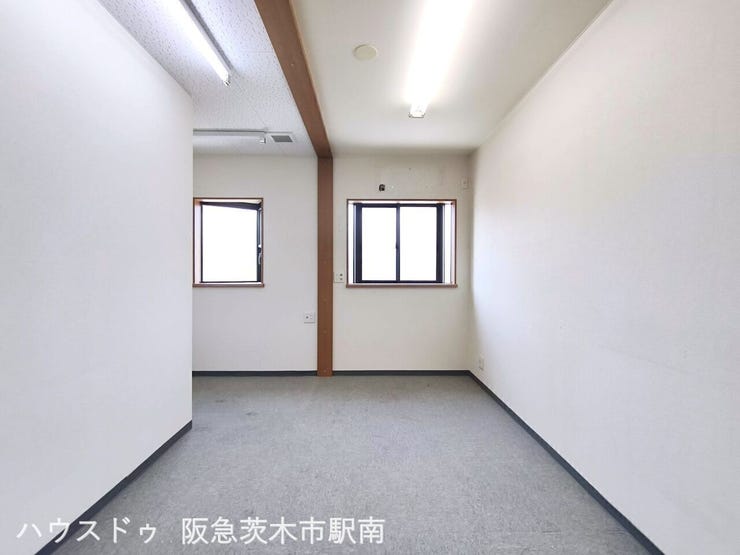 2階事務所 洋室7.5帖のお部屋