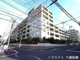 世田谷区上用賀１丁目