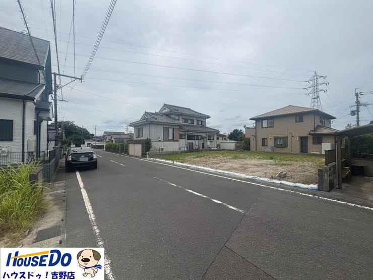交通量が少ないので駐車もしやすいですね。