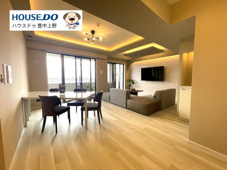 約25帖の広々としたLDKが魅力のお住まい。ご家族みんなでくつろいでいただける広さがございます!