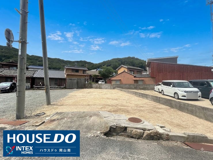 【小中学校まで徒歩15分圏内の好立地】
便利な小中学校徒歩15分圏内!青空と豊かな緑に囲まれた心地よいロケーションで、お子様の成長を見守りながらご家族の想い出を育む住まいをカタチにできます♪