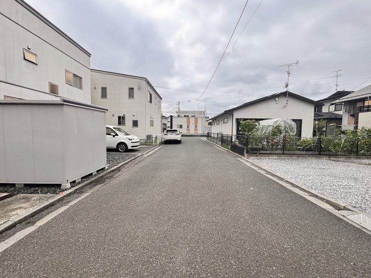 現地(2026年8月)撮影
◎現地案内予約受付中!◎
ご内覧をご希望の際は、ハウスドゥ 八戸市庁前までお気軽にお問い合わせくださいませ♪