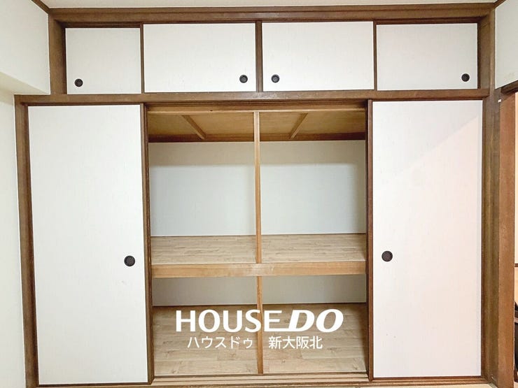 ■押し入れは奥行きがあるので、季節ものの家電や寝具もスッキリと収納できます!
■天袋付きで大容量です♪