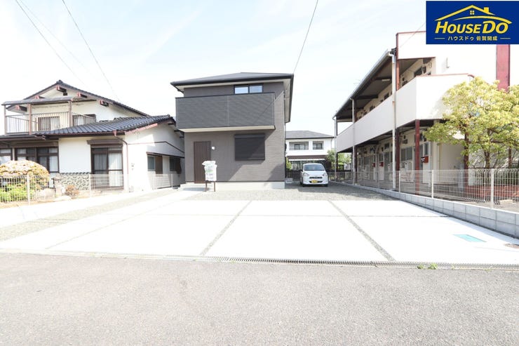 【外観】
【佐賀市八戸溝3丁目1号地】