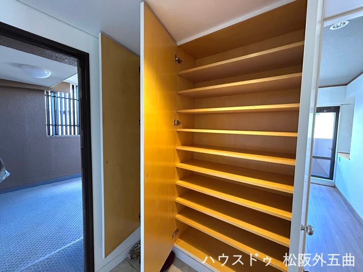 玄関収納