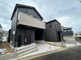 横浜市神奈川区神大寺１丁目