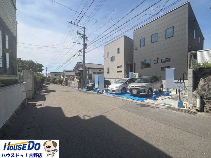 交通量が少ないので駐車もしやすいですね。