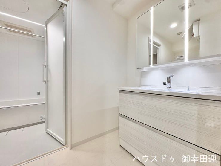 ■清々しいリフレッシュ空間■自分を磨き、気持ちを切り替える。心地よいプライベートスペース。