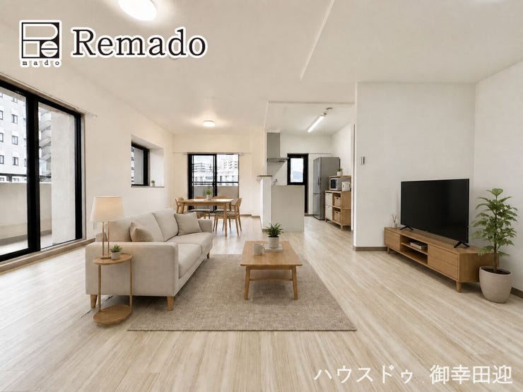 【リビング】
■家族の笑顔が集う中心地■お気に入りの家具を迎え、窓からは心地の良い光が差し込みます。※CGで家具を配置しています。