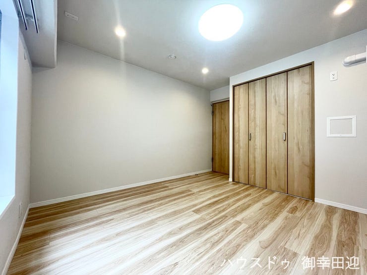 ■6.9帖洋室■心からリラックスできる静けさ、上質な眠りで、毎日をリセットします。明日への活力を養う空間です。