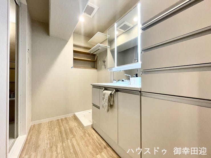 ■清々しいリフレッシュ空間■自分を磨き、気持ちを切り替えるプライベートスペース。