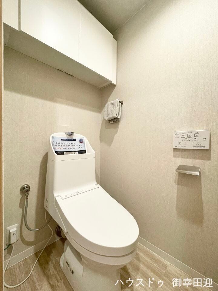 ■一人になれる安らぎの場所■清潔さと静けさを両立した空間。心落ち着くひとときを過ごせる、プライベートなレストルームです。