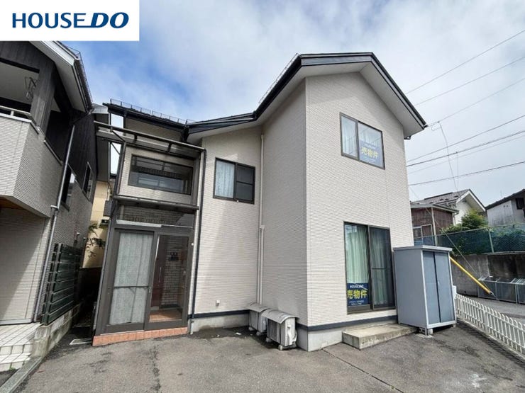 【外観】
現地(2026年8月)撮影
◎本日案内可能◎
ご内覧をご希望の際は、ハウスドゥ 八戸市庁前までお気軽にお問い合わせくださいませ♪