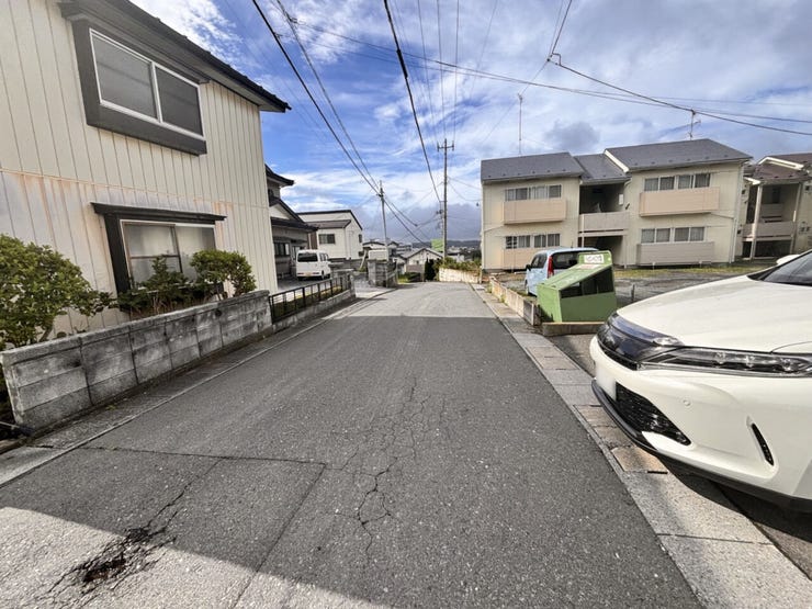 現地(2026年8月)撮影
◎現地案内予約受付中!◎
ご内覧をご希望の際は、ハウスドゥ 八戸市庁前までお気軽にお問い合わせくださいませ♪