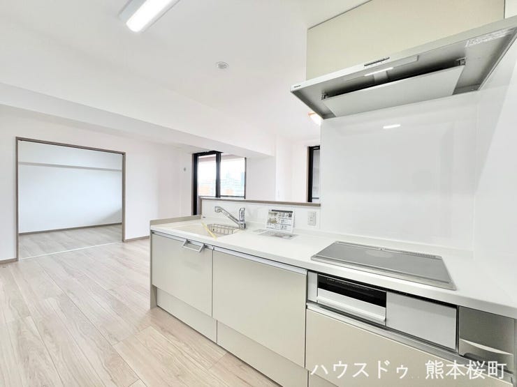 ■家族の「美味しい」が集まる舞台■高い機能性と美しいデザインを両立。料理する人も、待つ人も、笑顔になれる場所です。