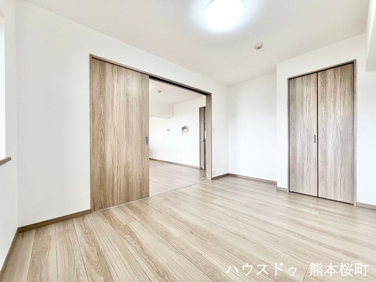 ■6.4帖洋室■心からリラックスできる静けさ、上質な眠りで、毎日をリセットします。明日への活力を養う空間です。
