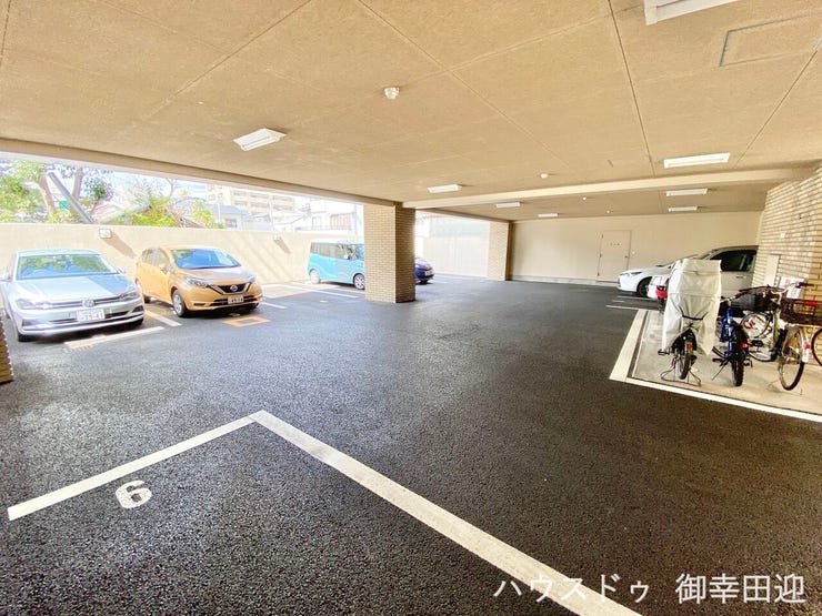 ■駐車場■