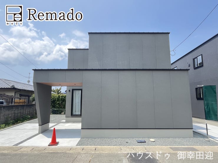■家の印象を決める「顔」■街並みに美しく調和しながら、帰るたびに誇らしく思える、あなたのためのシンボルです。