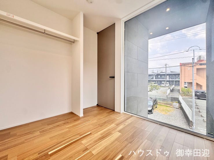 ■2階3.8帖帖洋室■寝室、書斎、趣味の部屋。家族の成長やライフスタイルに合わせ、様々な使い方ができる快適な空間です。