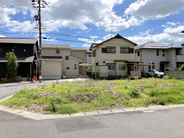 【見学予約】
当物件と同様の物件の見学も可能です!
実際の間取りや雰囲気を体感しながら住まいをイメージできます!気になる方はぜひお気軽にお問い合わせください♪
TEL:0120-729-710
