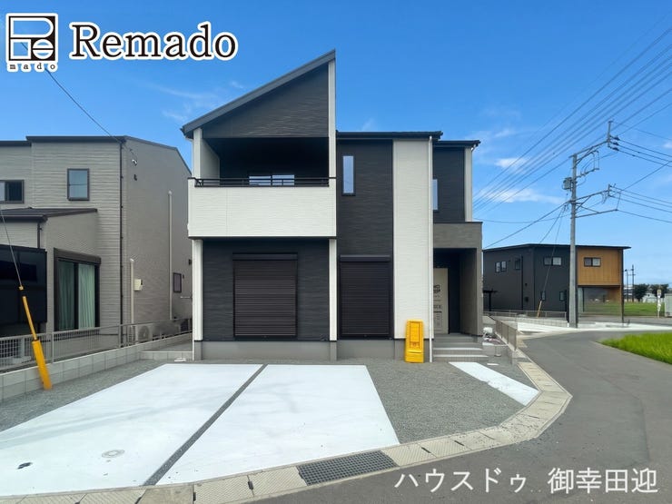■家の印象を決める「顔」■街並みに美しく調和しながら、帰るたびに誇らしく思える、あなたのためのシンボルです。