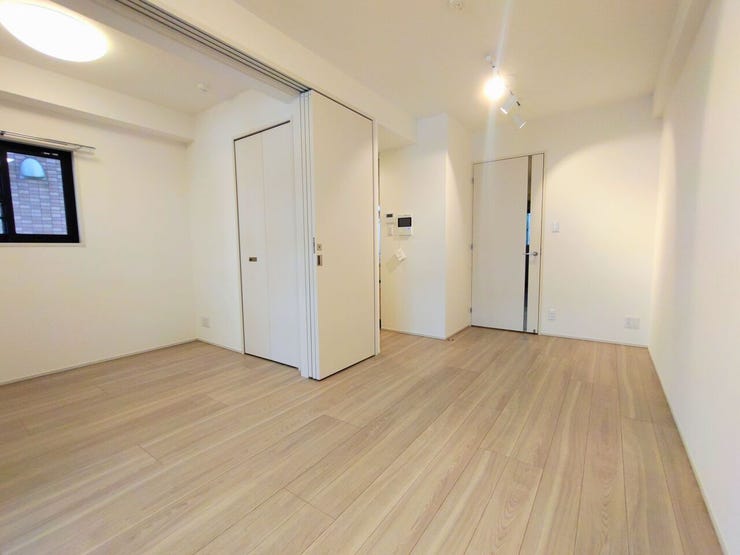 間仕切り扉を開け閉め知ることで多用途にお使いいただけます