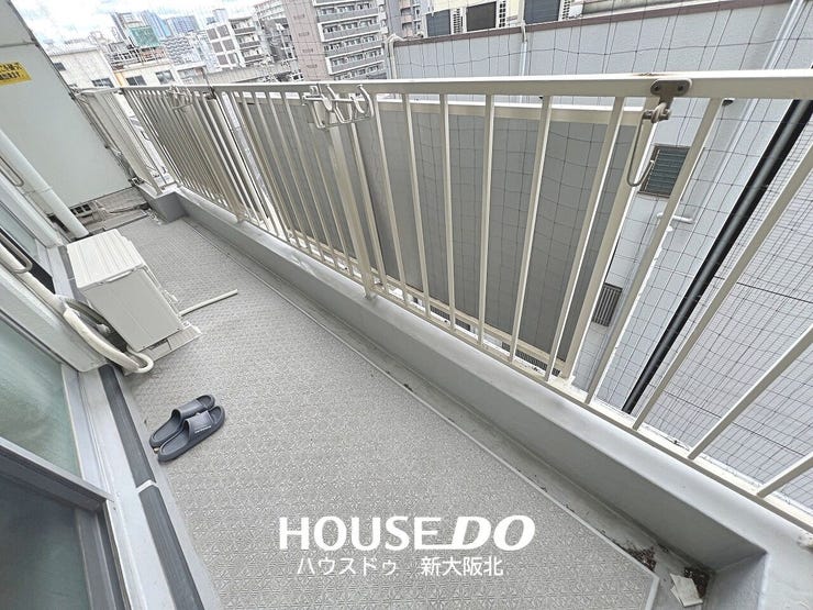 ■陽当り・通風・眺望良好のゆとりのあるバルコニー!
■テーブルや観葉植物等を置けばまた違った空間に大変身します!