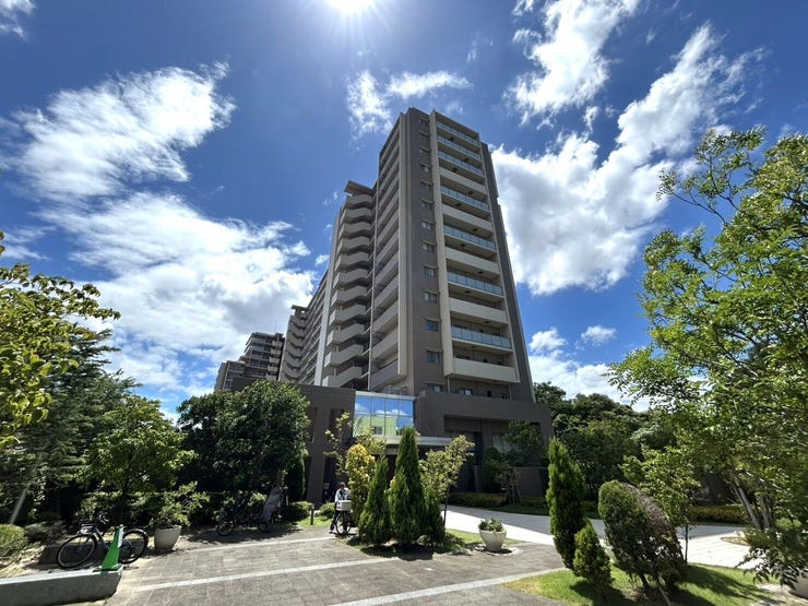 【外観】
◆平成20年建築15階建マンション!総戸数232戸の大規模マンションです◎